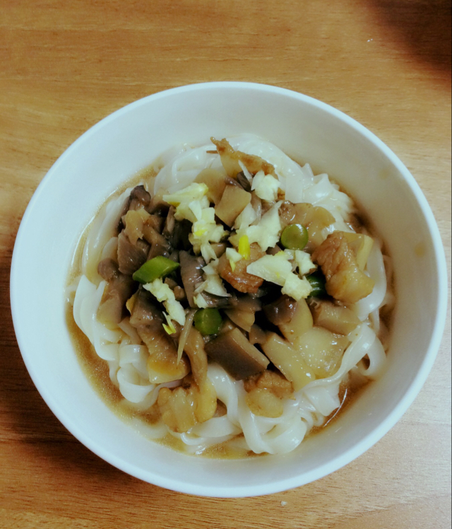 肉丁打卤面