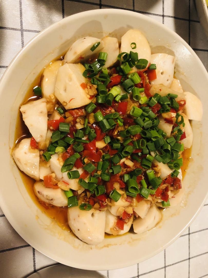 米饭杀手零失败—剁椒蒸芋头