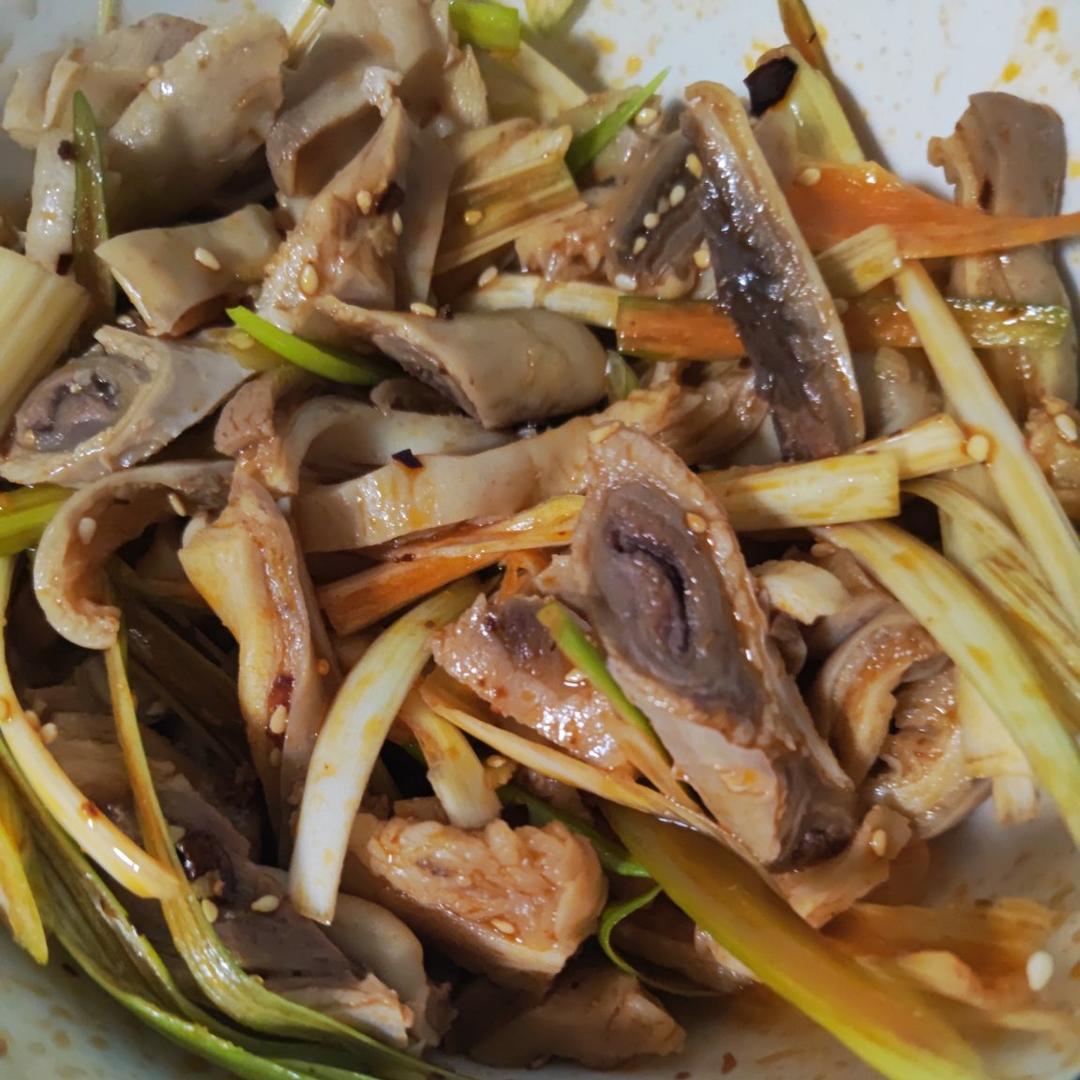 红油肚丝（含猪肚加工和辣椒红油制作方法）