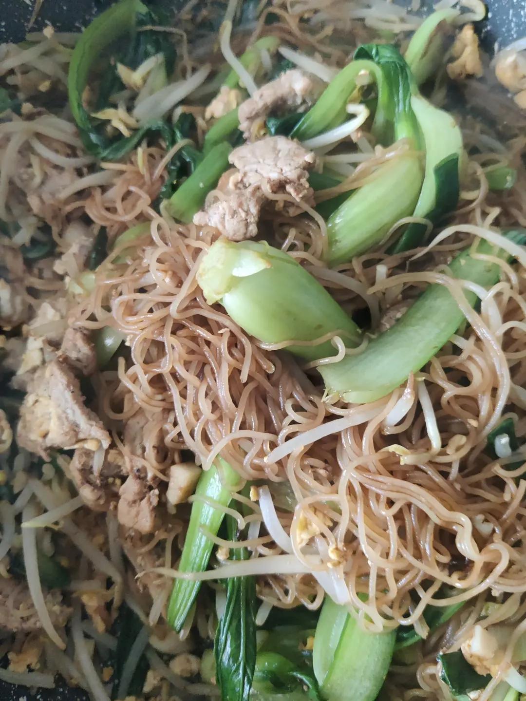 一口入魂的江西宜春炒米粉，让你欲罢不能