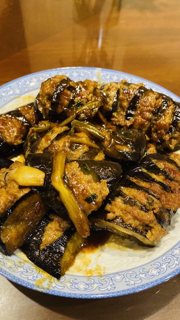 浇汁肉酿茄子