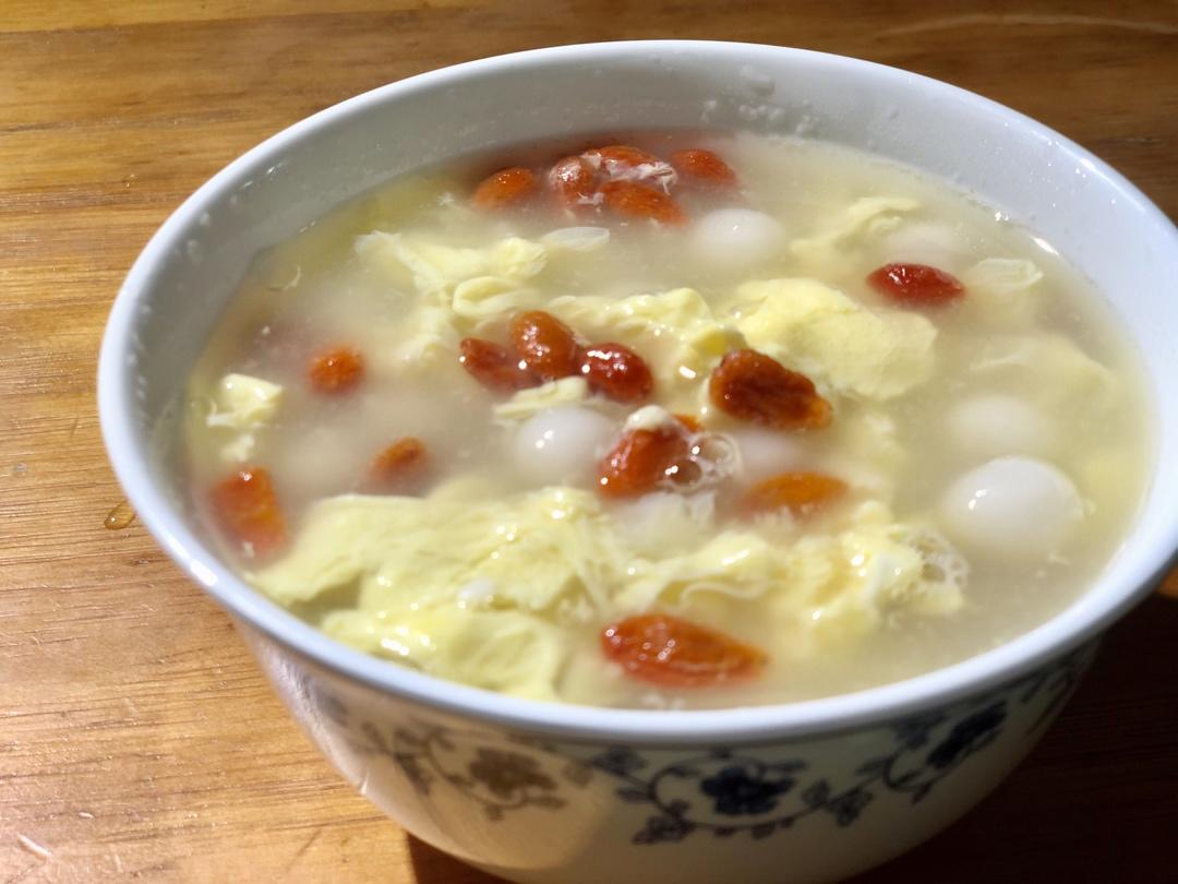 轻补料理-酒酿圆子冲蛋