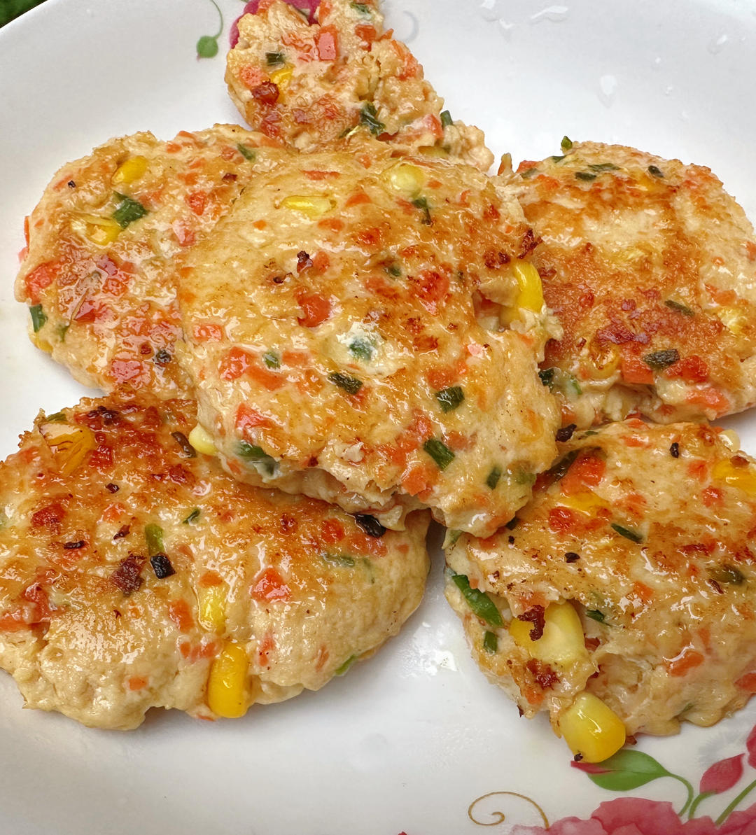 减肥餐低脂鸡胸肉饼