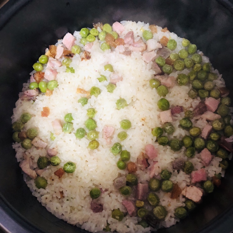 腊肉豌豆糯米饭的做法 步骤8
