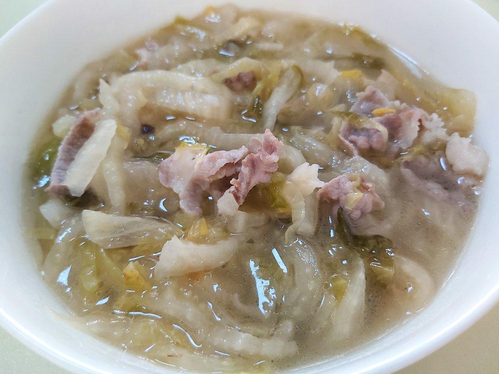 酸菜汆白肉