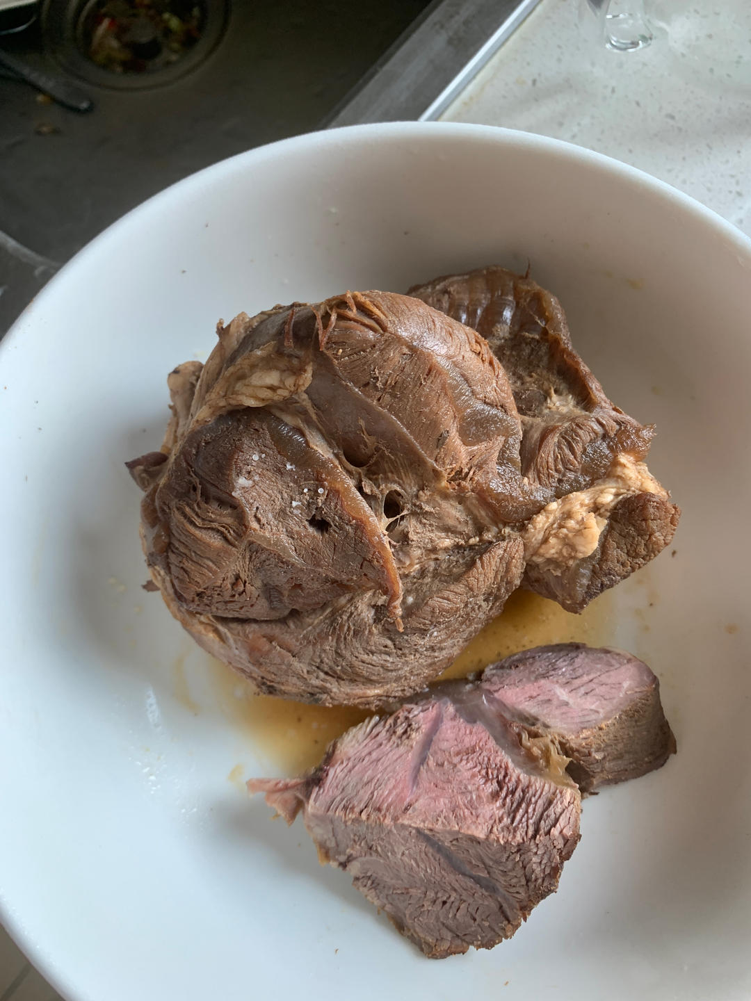 简单几步就能做出正宗酱牛肉（附卤蛋的做法）