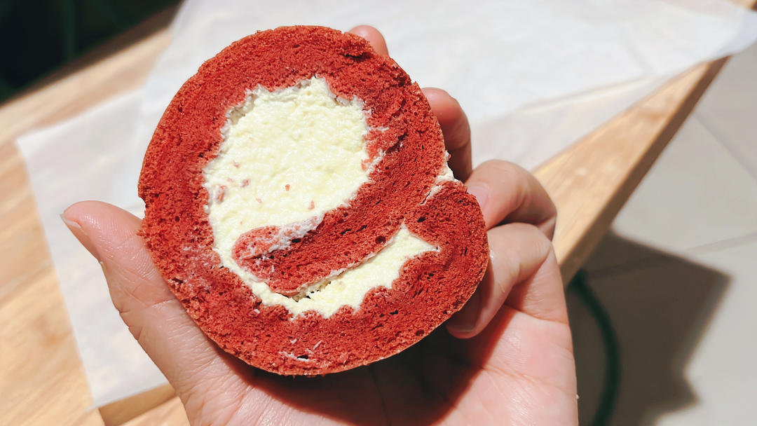 红丝绒蛋糕卷（超详细）