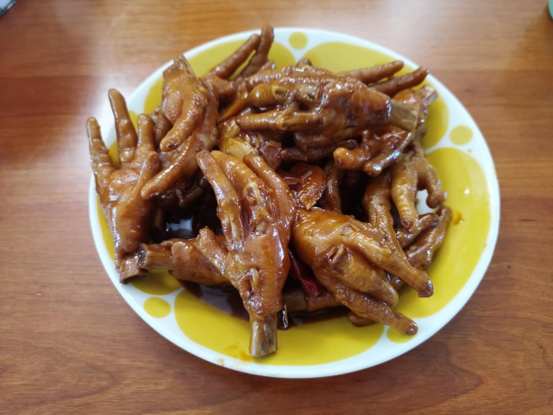 “销魂”卤鸡爪