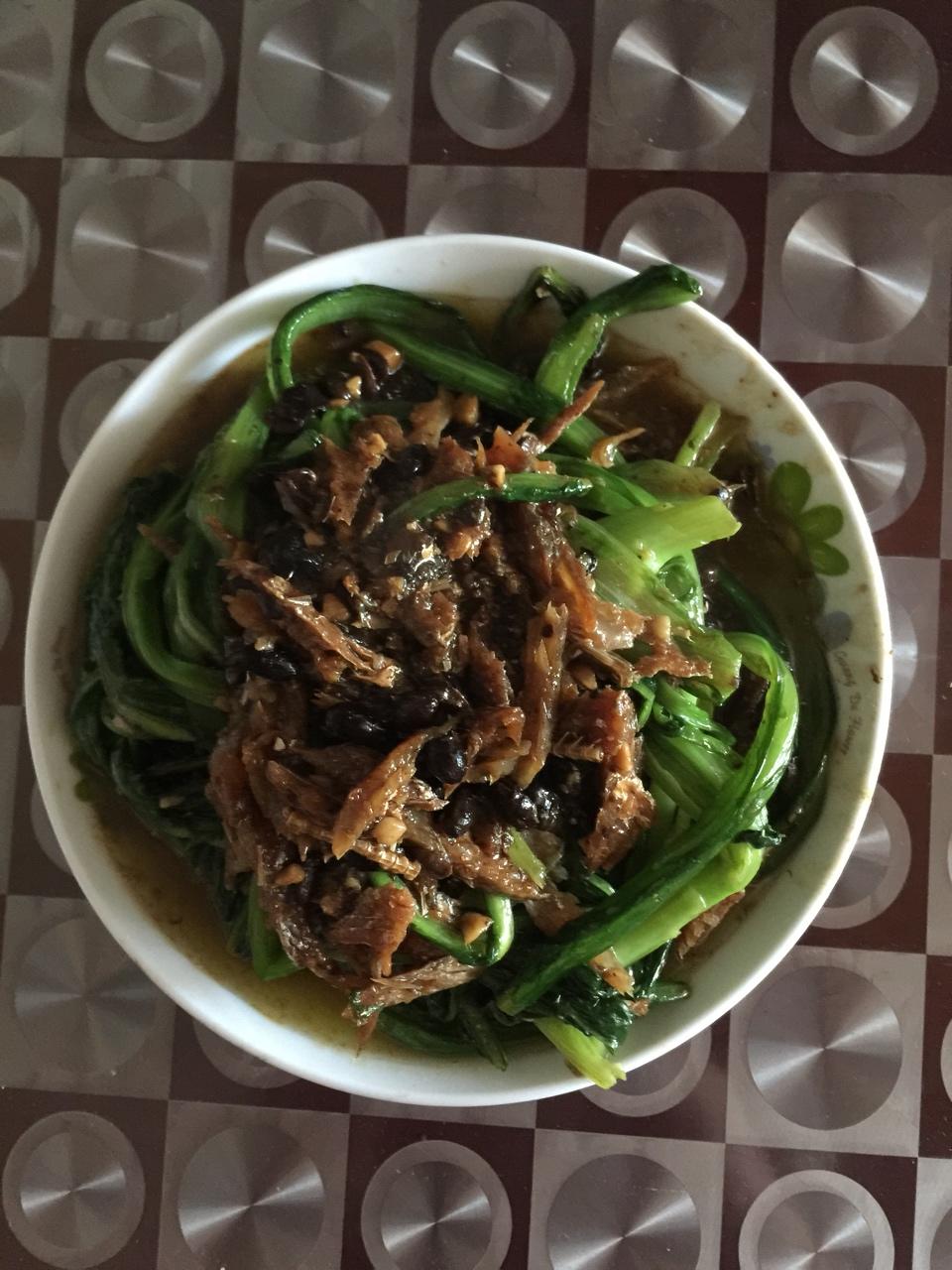 豆豉鲮鱼油麦菜