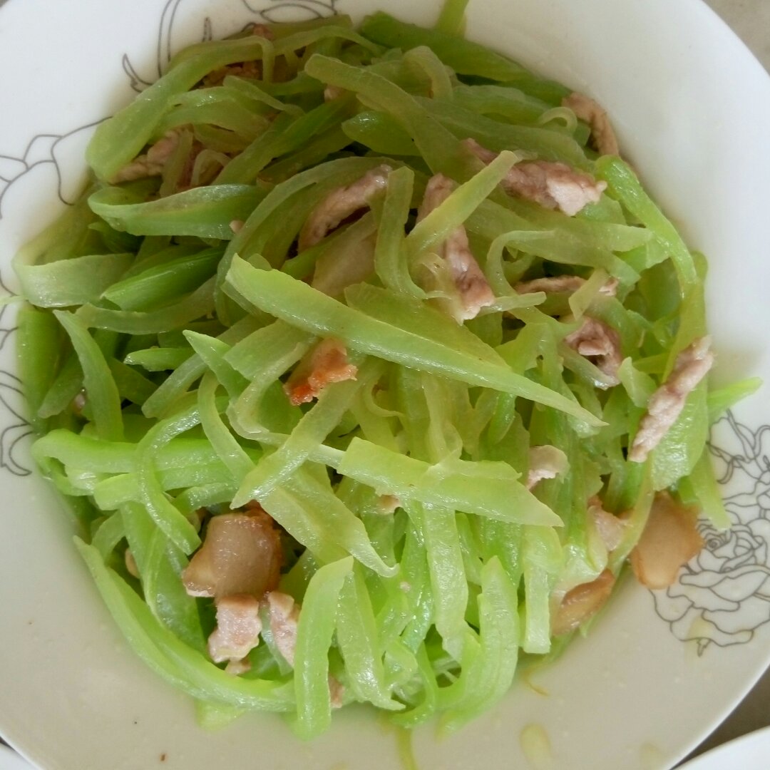 莴笋炒肉