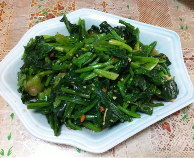 凉拌菠菜