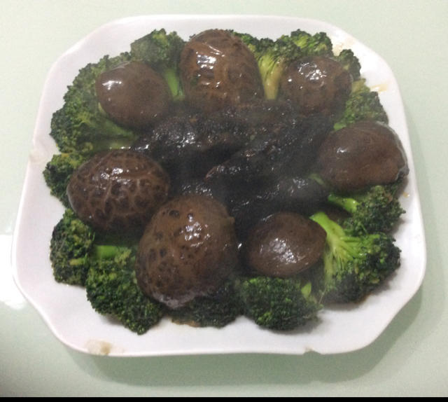 海参冬菇扒菜胆（粤式）家庭做法简单