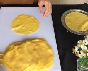 简单美味的芒果千层蛋糕，无需烤箱就可以完成的小清新蛋糕的做法 步骤6