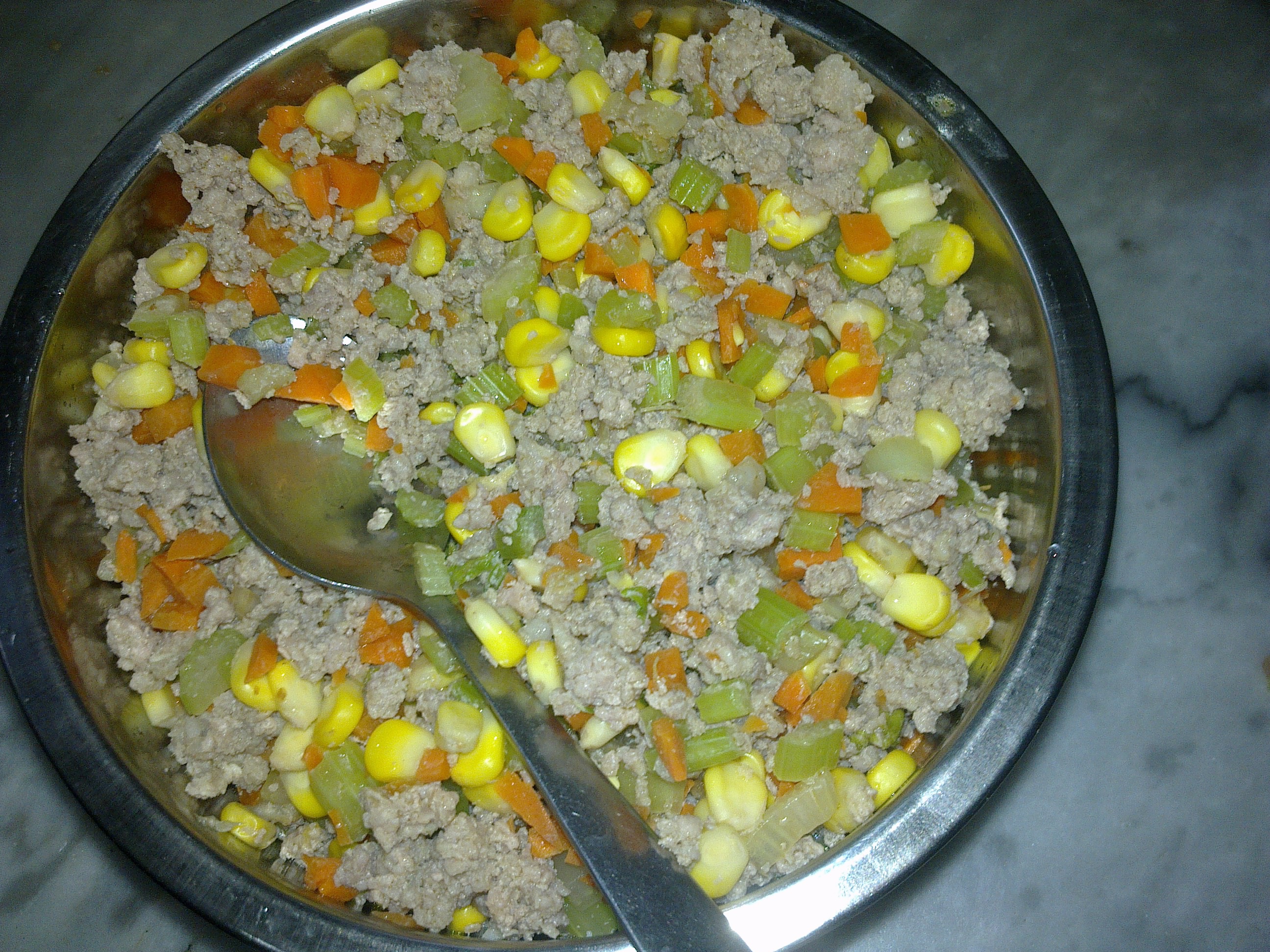 玉米粒炒肉末