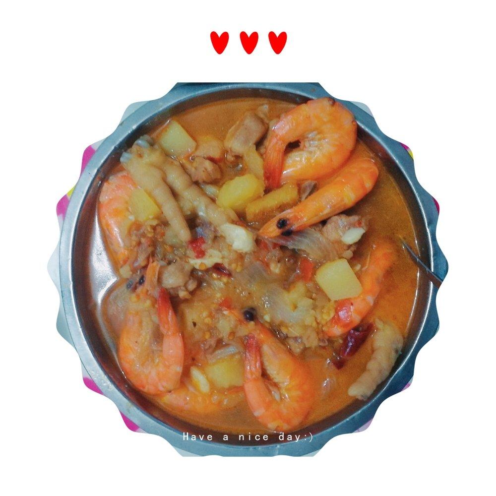 家常鸡爪虾煲