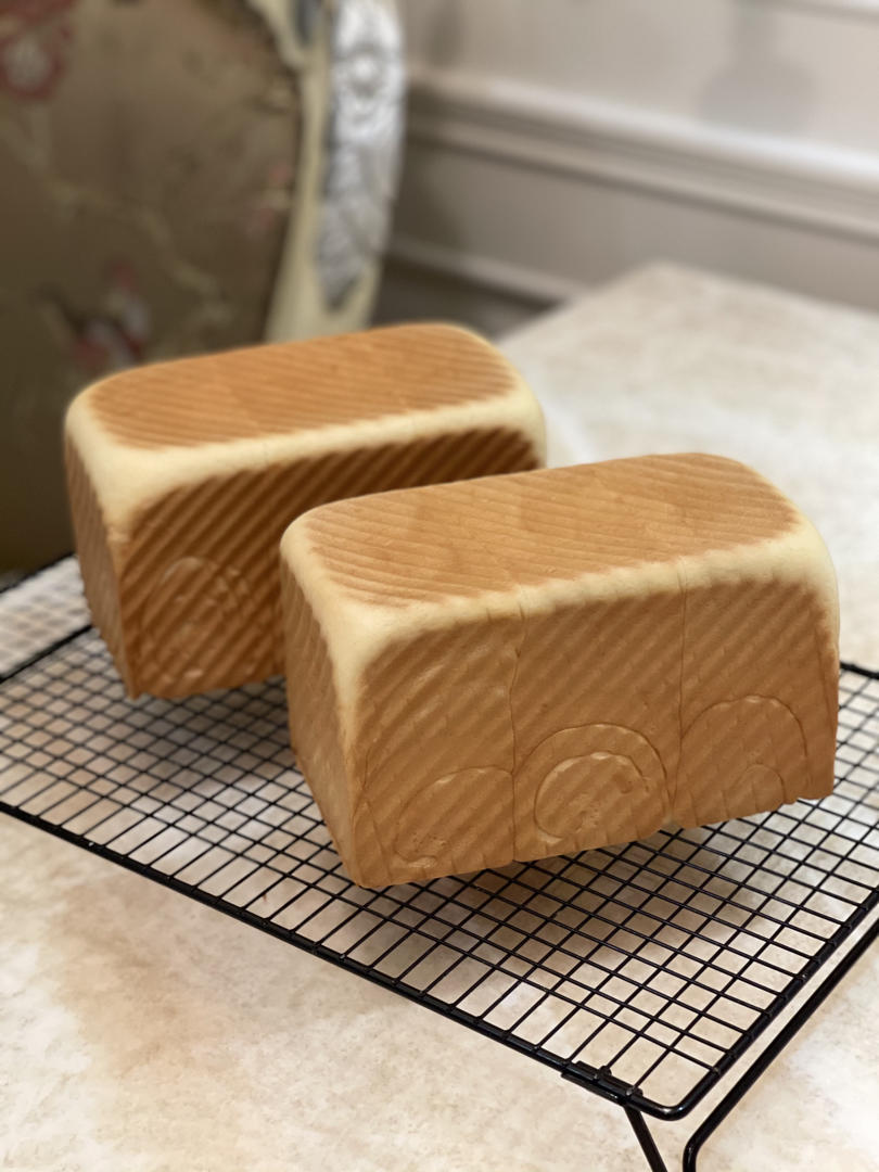 吐司，奶香手撕面包，超级香浓