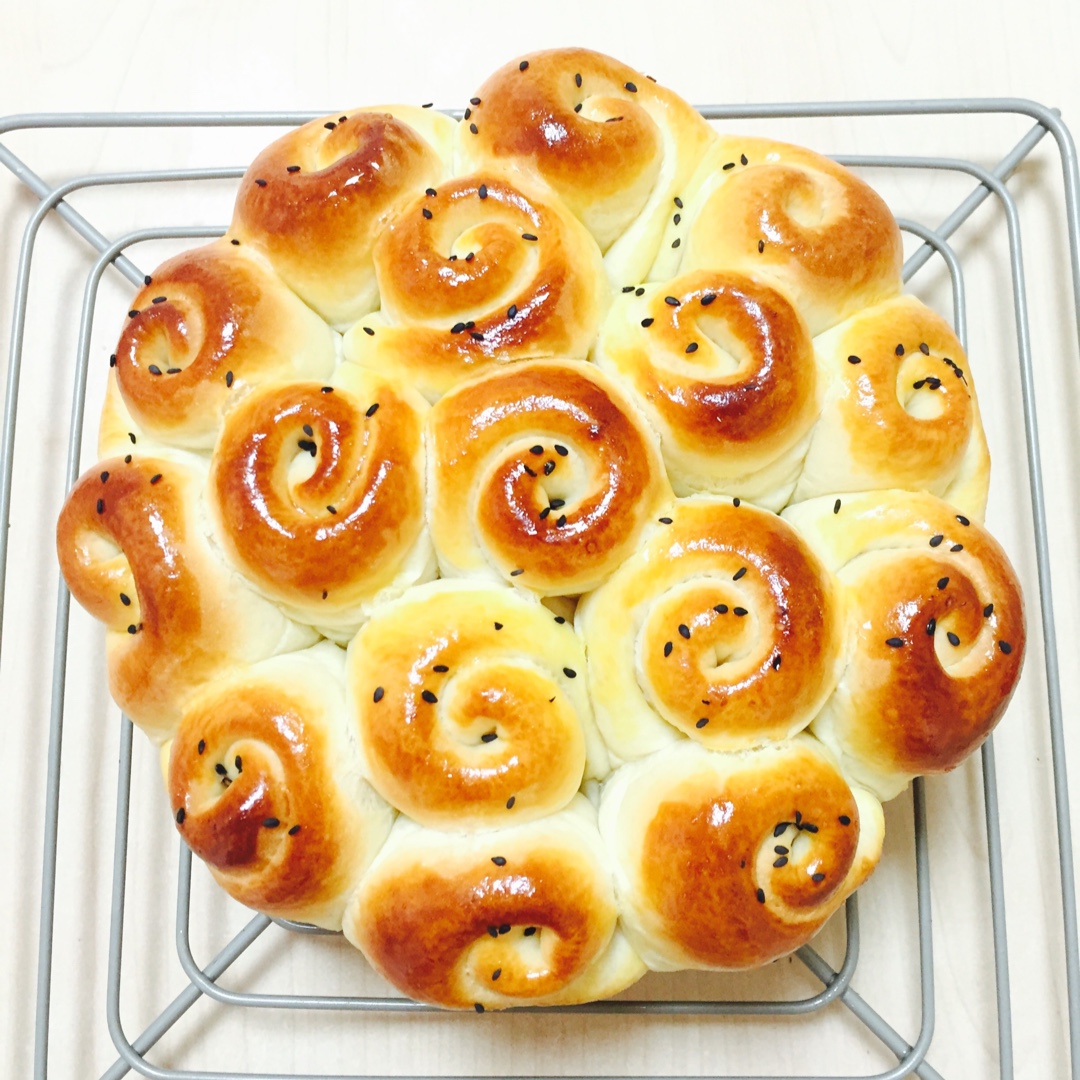 脆底蜂蜜小面包