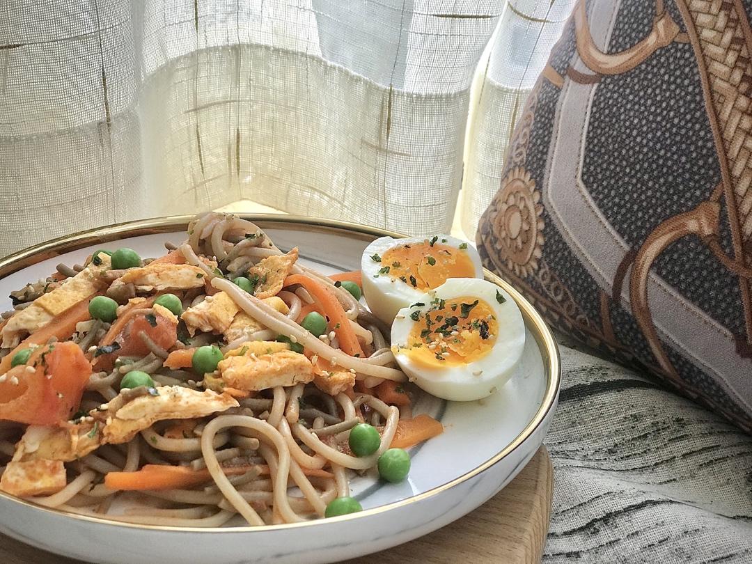 #麦子厨房#美食锅之西红柿拌荞麦面