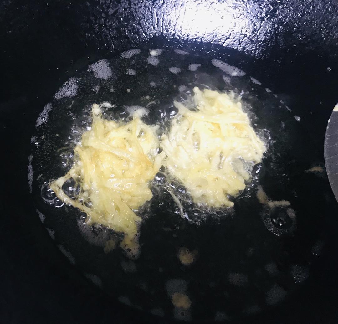 炸金针菇