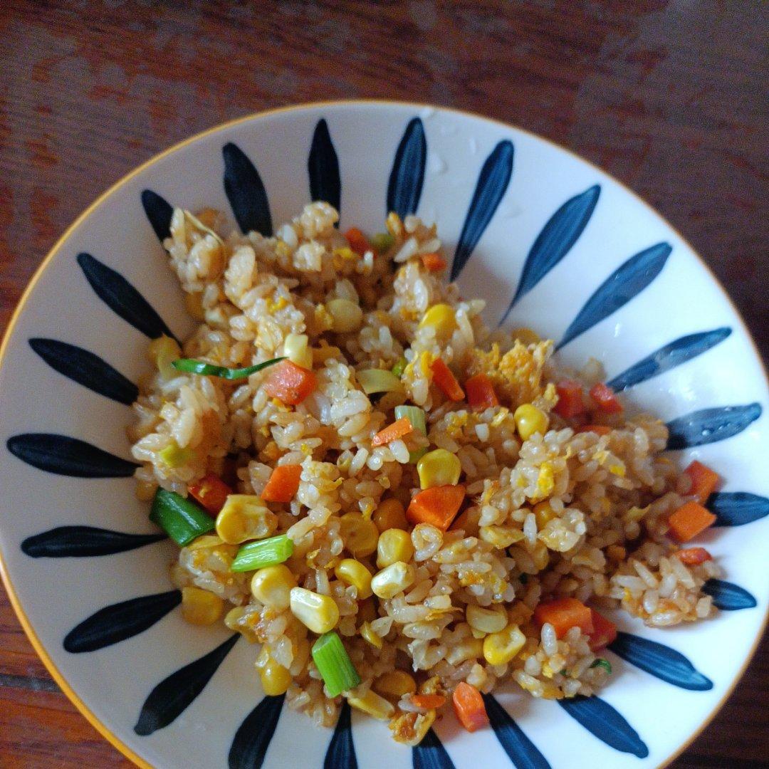 灵魂蛋炒饭（最香最简单）