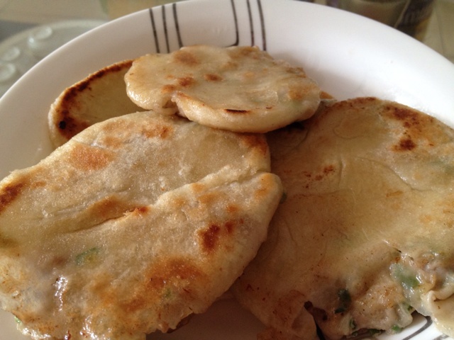 吮指红糖酥饼