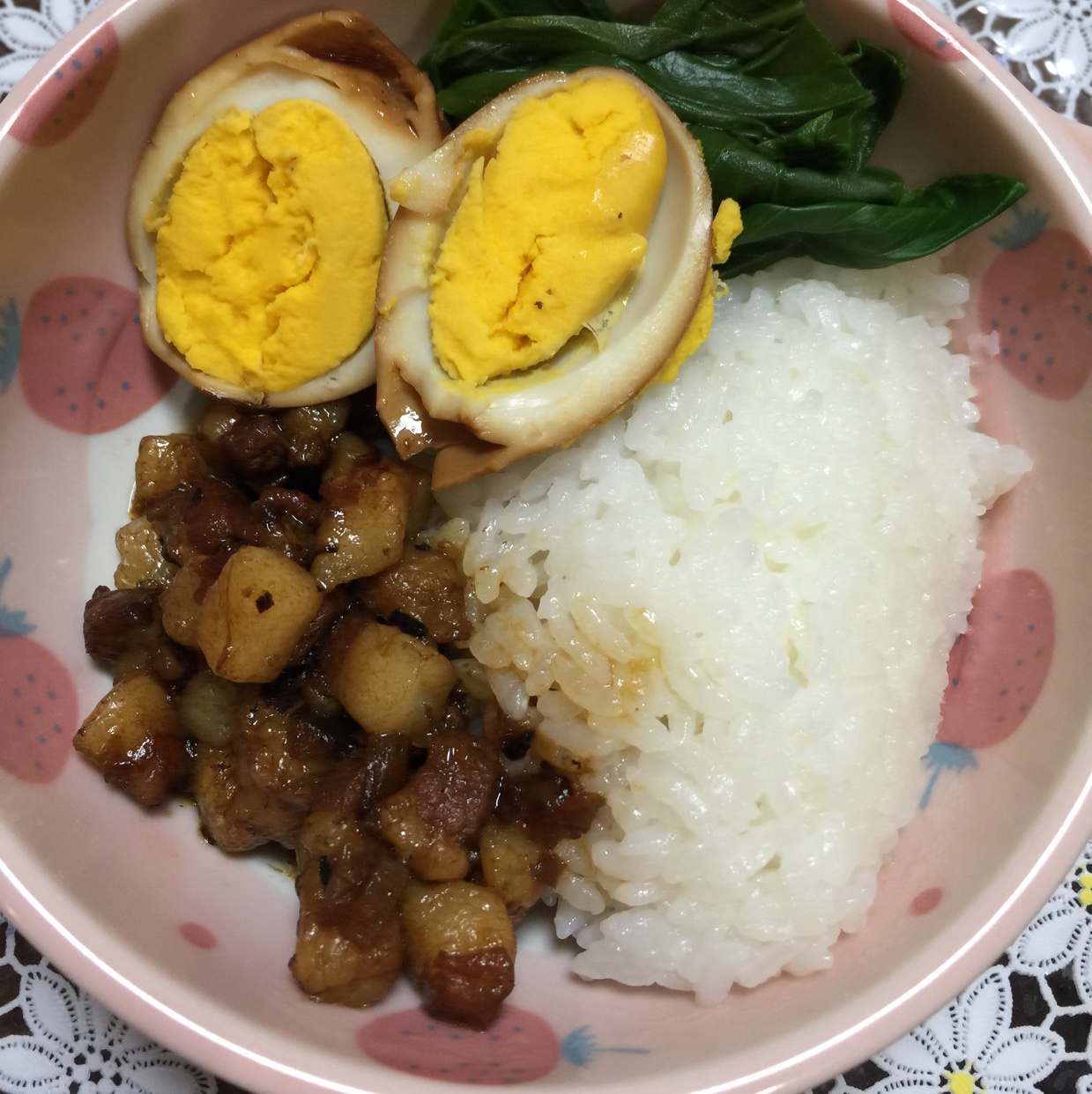 洋葱酥卤肉饭