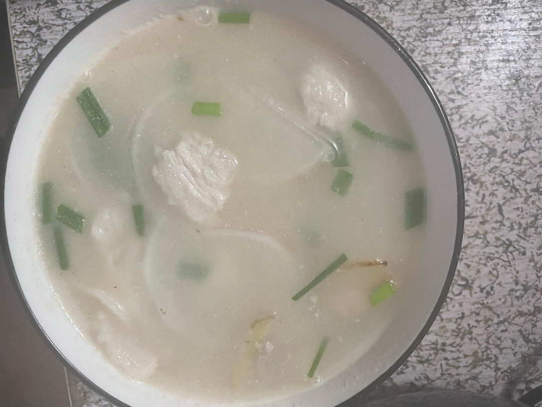 萝卜肉汤