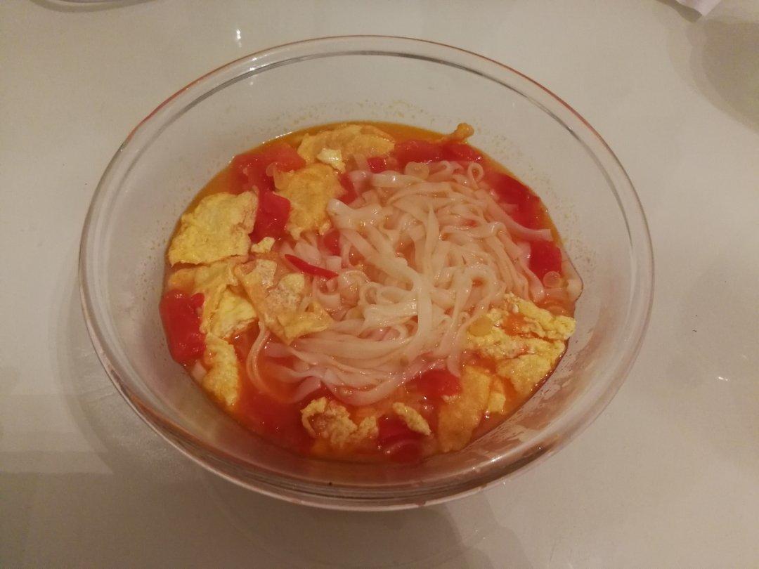 好吃得差点舔锅底的 — 【蕃茄鸡蛋面】🍜