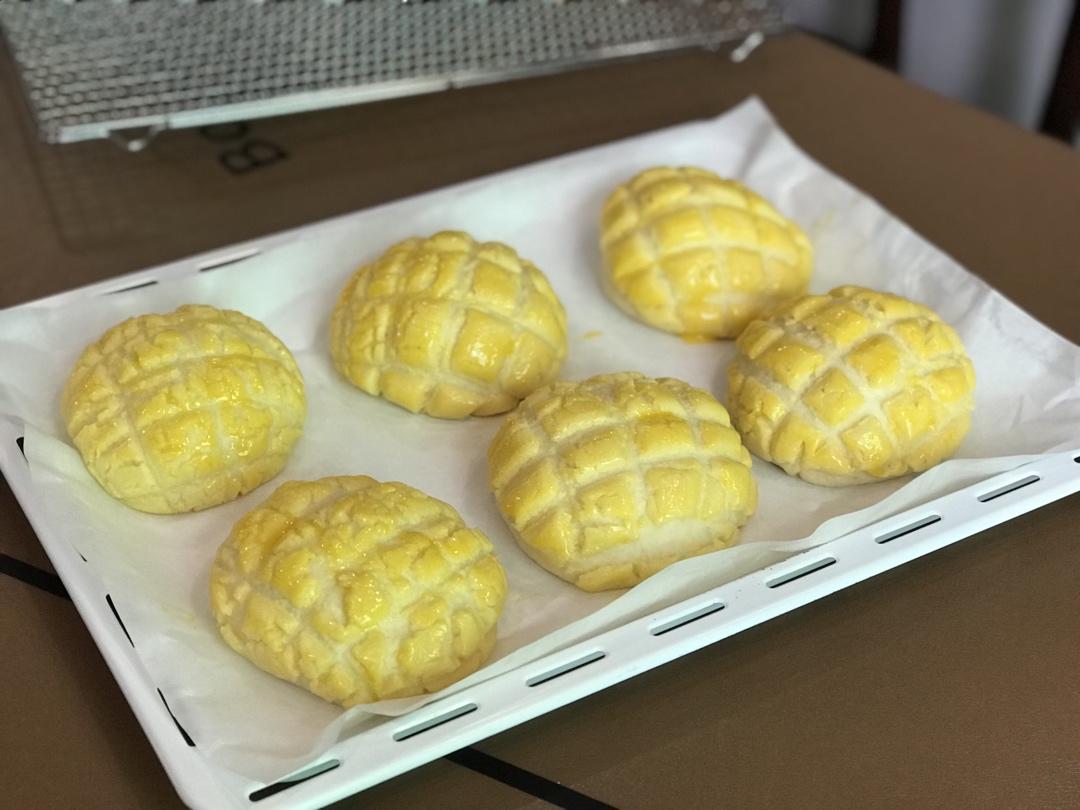 菠萝包