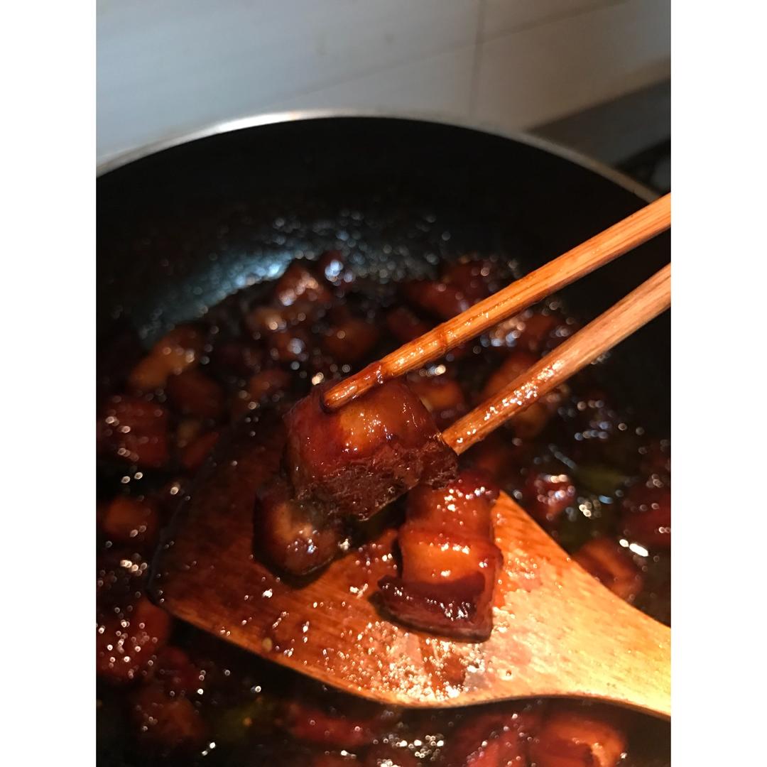 不焯水不放油的家常红烧肉