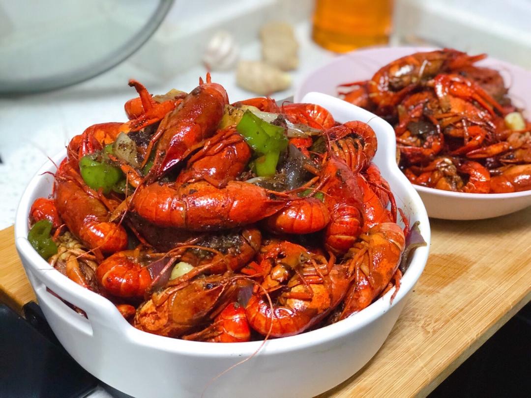 麻辣小龙虾