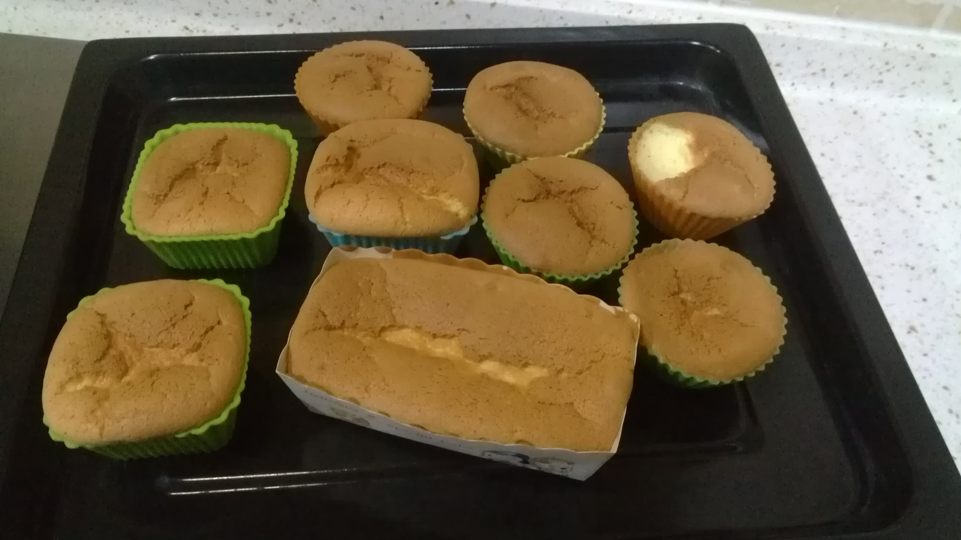 棉花纸杯蛋糕