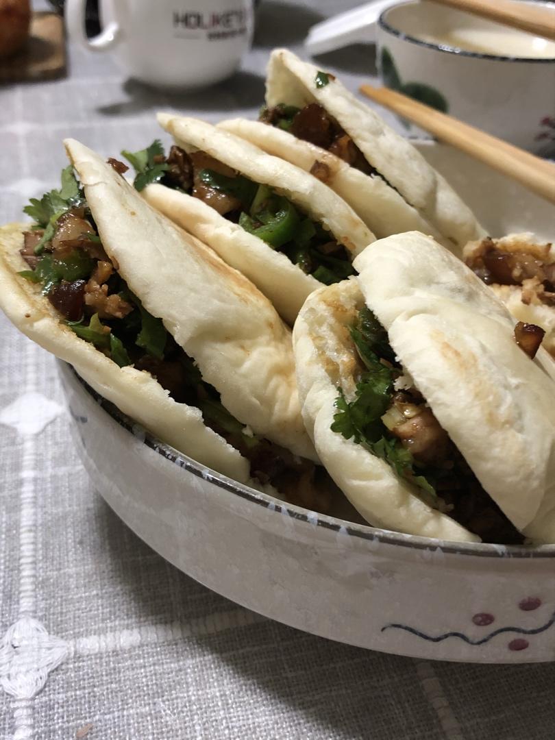 肉夹馍(白吉馍的制作)