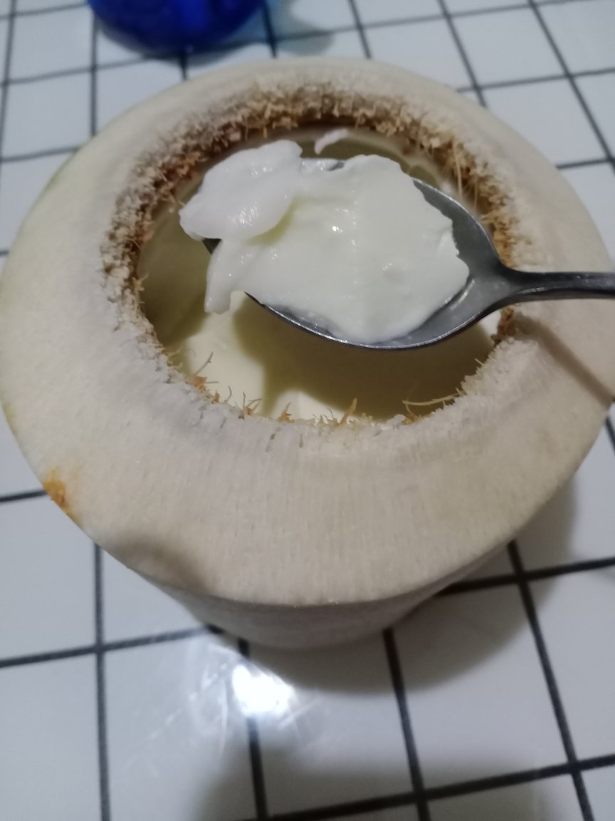 不用椰浆                                        椰子味超浓郁的椰子冻🥥