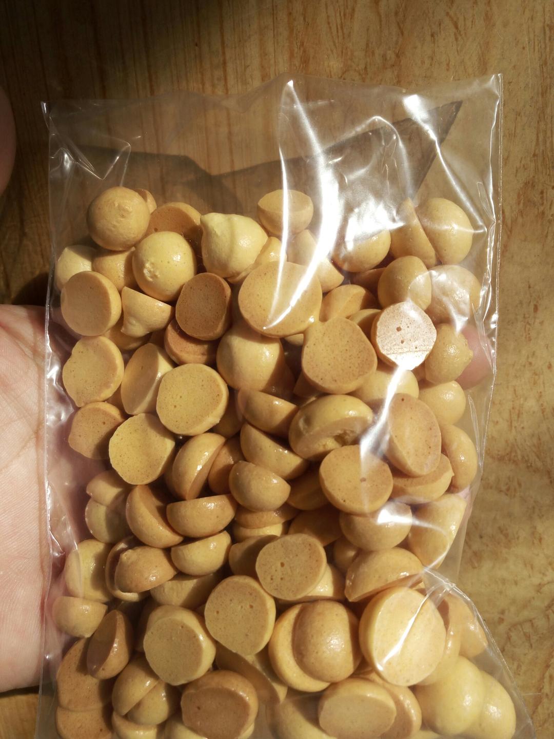 入口即化的无添加蛋黄溶豆