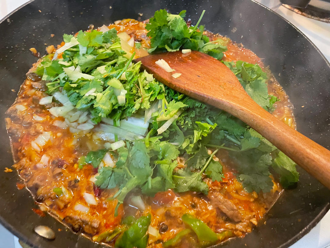 美味下饭渣渣牛肉