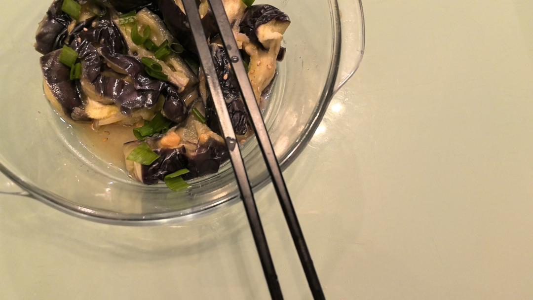 日式味增拌茄子的做法