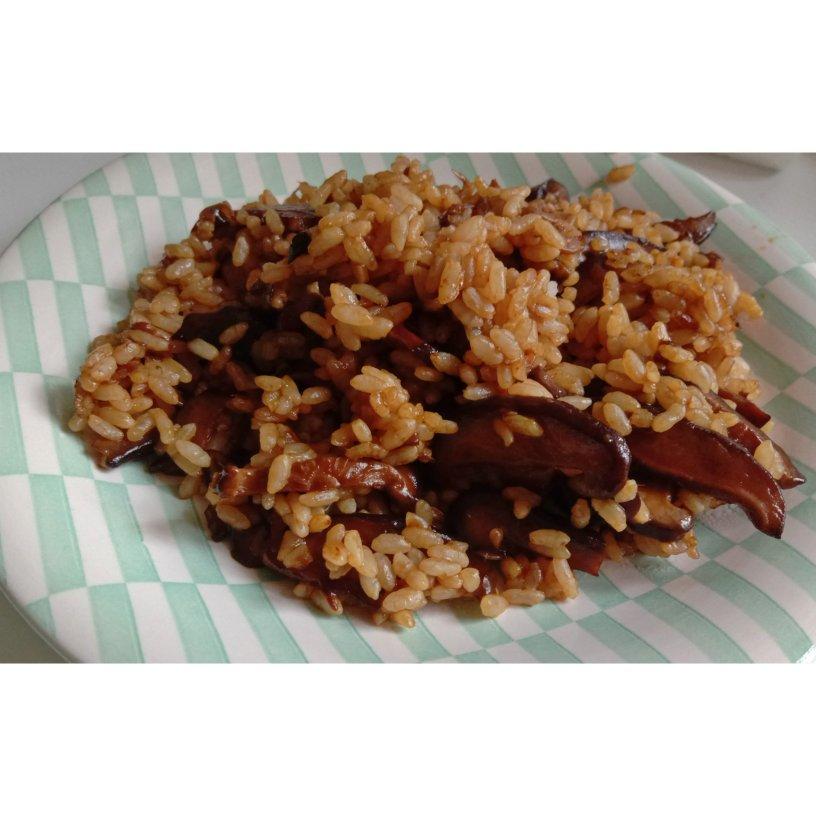 香菇油饭