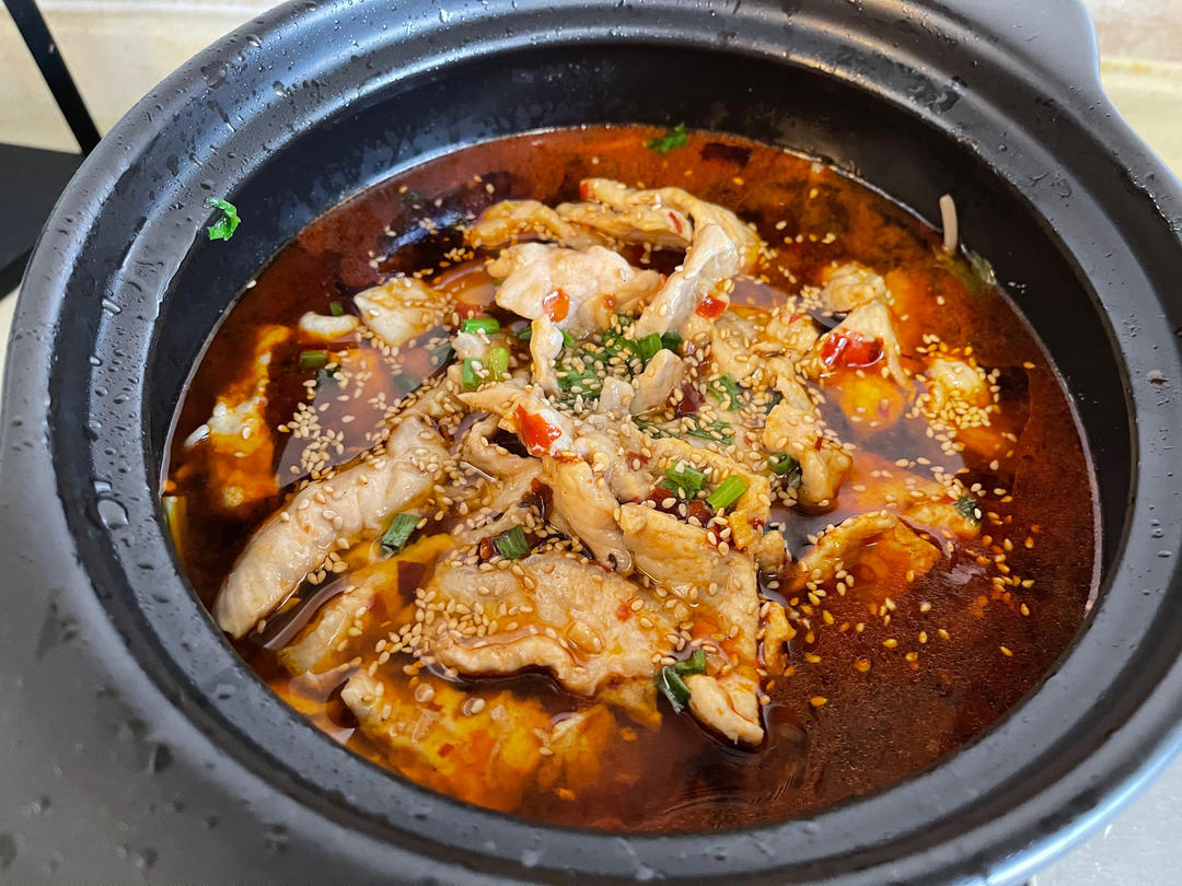 厨师长教你：“水煮肉片”的正宗做法，这味道真的很四川