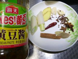 土豆豆角玉米排骨炖粉条(东北农村菜简单做法)的做法 步骤2