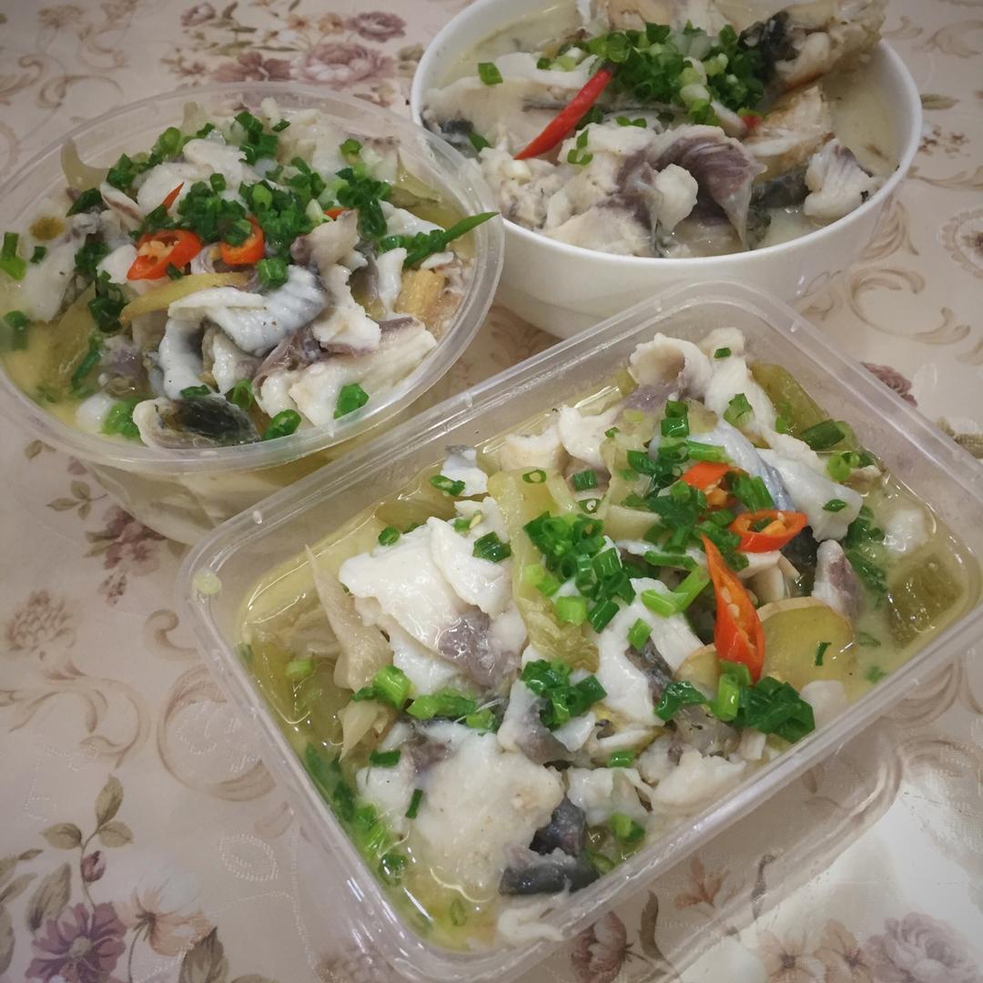 厨师长教你：“酸菜鱼”的传统做法，色香味俱全