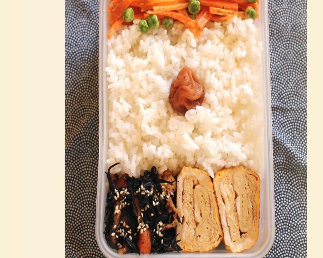 玉子烧便当——吉井忍《冬日便当》的做法