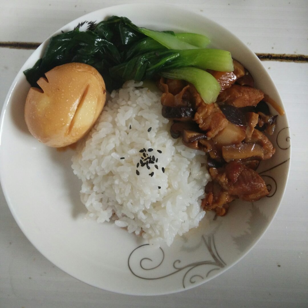 台式卤肉饭