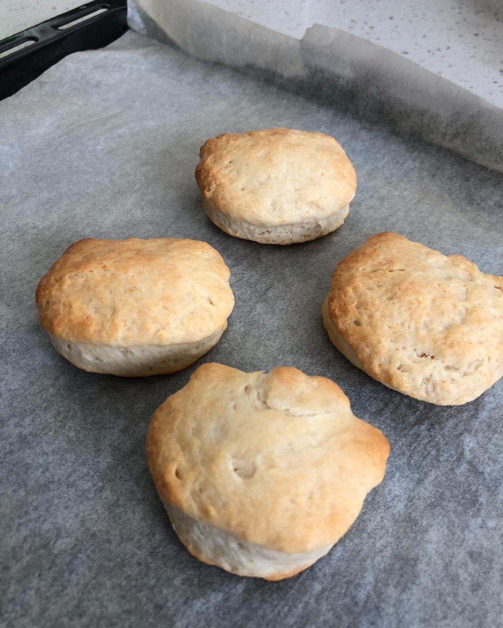 朴素的椰子油咸司康<Coconut Oil Biscuits>