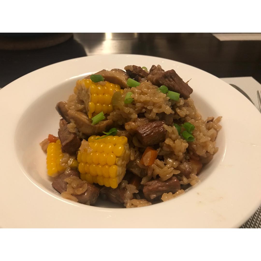 喷香排骨焖饭（爆好吃）