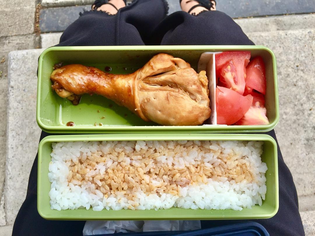 秘制酱油鸡腿