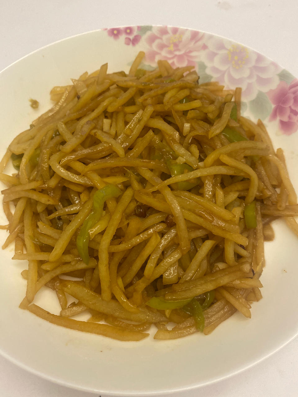 好吃又方便的青椒土豆丝，来喽！