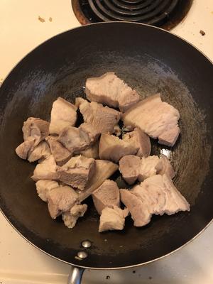家常饭红烧肉的做法 步骤4