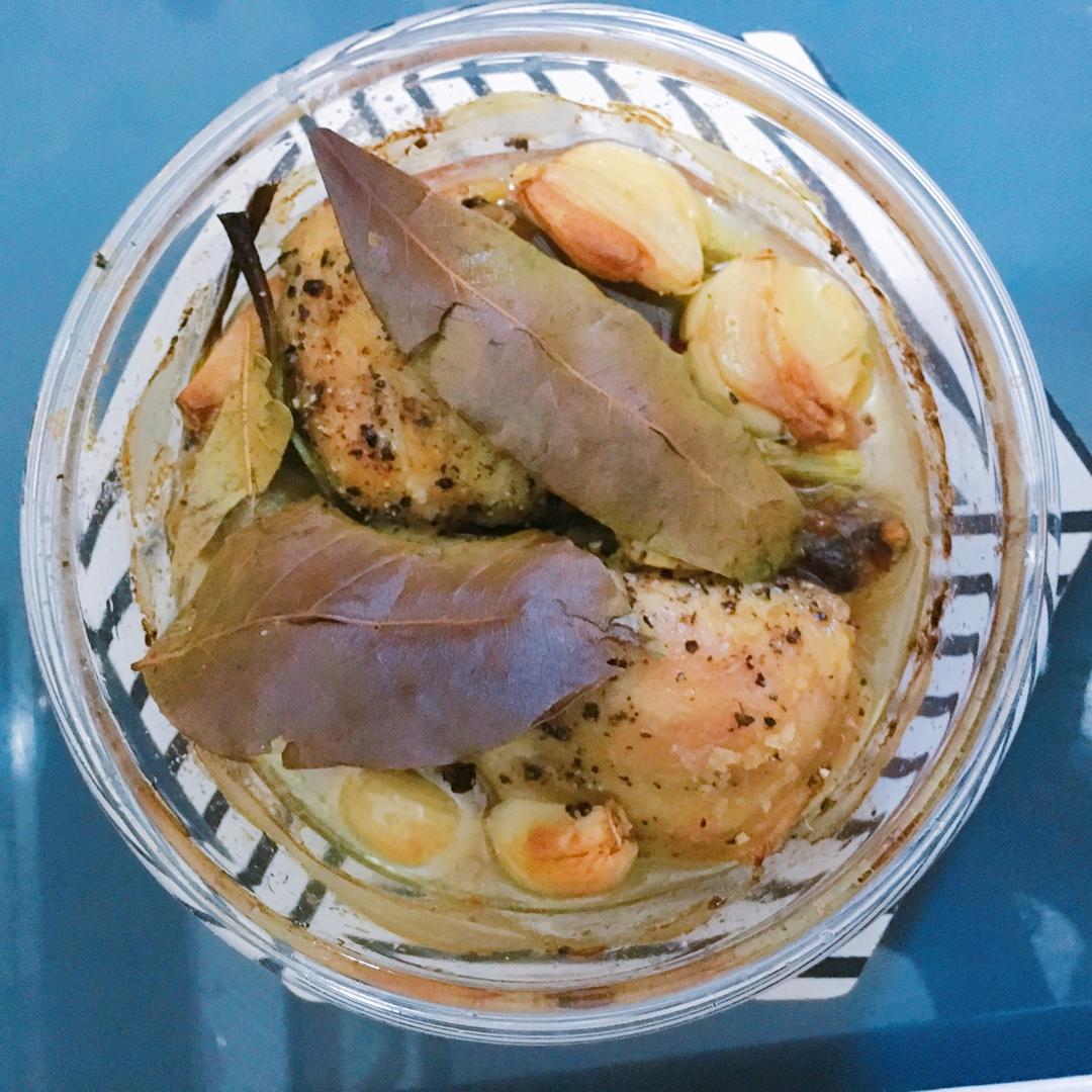香蒜蕃茄烤鸡腿