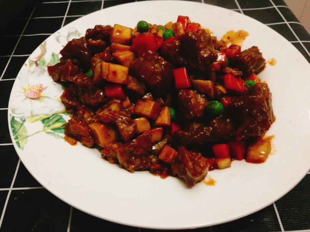 家常菜~杏鲍菇烧牛肉粒